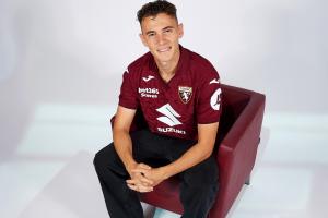 官方：国米中场阿斯拉尼租借加盟都灵，含1200万欧选择买断条款