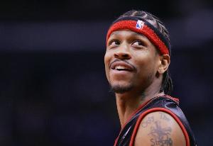 蒂格：艾弗森是我最喜欢的球员 但他和东契奇建队我选后者