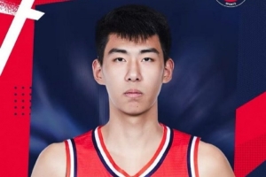 徐昕：感谢广州男篮的信任和认可 也感谢广东男篮这么多年的培养