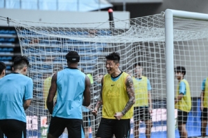 【赛前官训🏃】团结一心 深圳新鹏城完成赛前官训