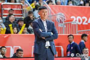 媒体人：广东新赛季要先理顺打法 想要成绩就必须有耐心