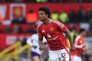 就差你了！TA：马拉西亚租借加盟埃尔切告吹，球队与曼联谈判破裂