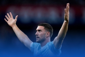 弗拉霍维奇：我会专注于比赛和训练，希望在尤文赢得更多奖杯