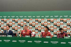 安东尼奥：王钰栋今天方方面面都非常出色，他有些伤病要进行保护