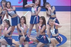 NBL总决赛即将打响！媒体人晒中国香港金牛啦啦队的舞蹈表演视频