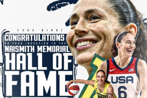 曾在球队担任实习助理！掘金官推晒图祝贺苏-伯德入选名人堂