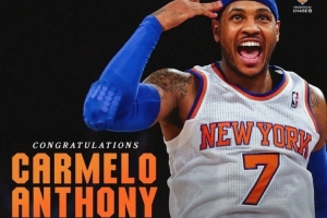 尼克斯官方晒甜瓜经典“爆头”庆祝姿势：祝贺安东尼入选名人堂