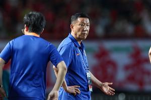 媒体人：国足选帅别只聚焦于中超 崔康熙在中国的口碑已一言难尽