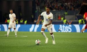 琼阿梅尼：奥利塞是出色的球员，我们每周都能在拜仁看到他的表现