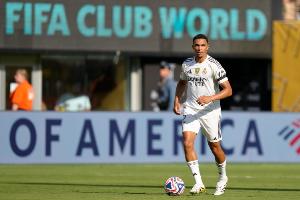 阿斯：里斯-詹姆斯在英格兰右后卫竞争占优，阿诺德需说服图赫尔