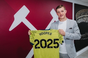 官方：西汉姆与青训门将芬利-胡珀签署首份职业合同