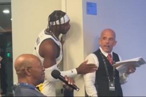 🤣巴特勒调戏希尔德：听到我夸你没？没听到？对的 因为我没夸