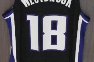 为什么穿18号？威少：其他心仪号码都被选走了 这个号码也有意义