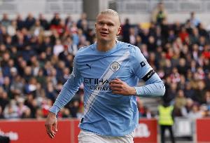 曼晚曼城球员评分：哈兰德等多人8分，格瓦迪奥尔、多库6分