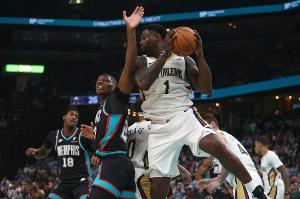 锡安：我肯定希望自己在防守端的影响力被大家感受到