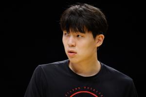 很气😡徐静雨：杨瀚森你如果不吃肥将近20斤 现在就有你的机会