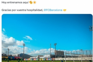 借用巴萨训练场，埃尔切官推晒照：感谢巴萨俱乐部的慷慨🤝