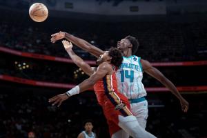 年薪3000多万就这表现？普尔14投仅3中拿11分6助 三分6中1&3失误