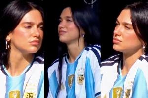 风情万种🔥Dua Lipa观战博卡vs河床，身着阿根廷国家队球衣