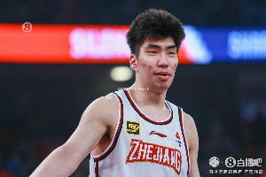 媒体人：埃斯特拉队下场比赛11月16日&余嘉豪赶得上 太不通情达理