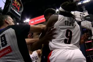 😳打架了！开拓者鹈鹕爆发冲突！格兰特米西互相掐架！