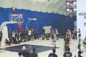 毫无保留回馈球迷！莫兰特中国行又一个劲爆的空接暴扣