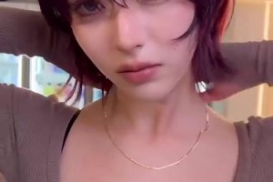 什么时候再相遇！甲亢哥当年的本租借女友这么漂亮谁不迷糊啊🥰