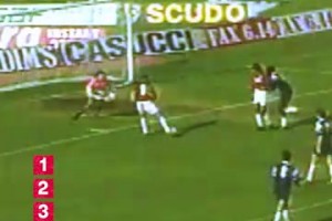 永恒经典！范巴斯滕米兰时期五粒经典进球！太潇洒了！