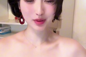 小姐姐：快船输给背靠背热火😰场场还得靠哈登小卡血C才艰难赢