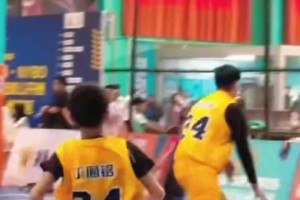 山东龙口出了个“小姚明”！11岁，身高2.03...